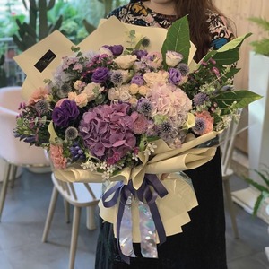 Emma (엠마)